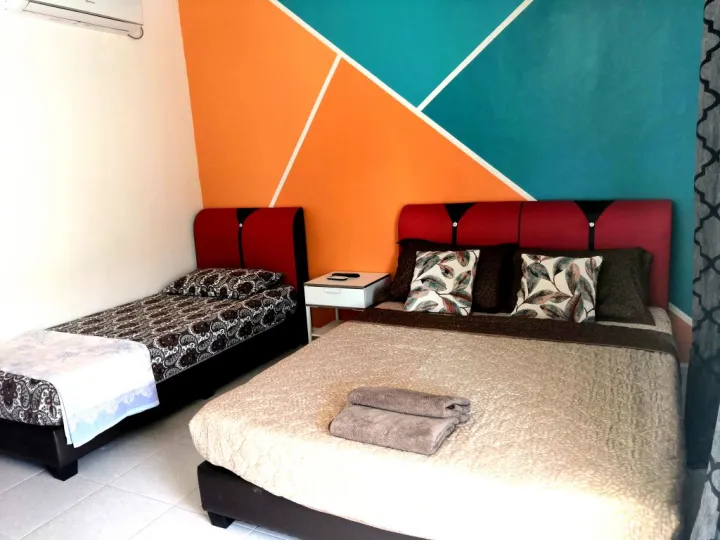 Haji Hassan Guest House LangkawiTriple Room5