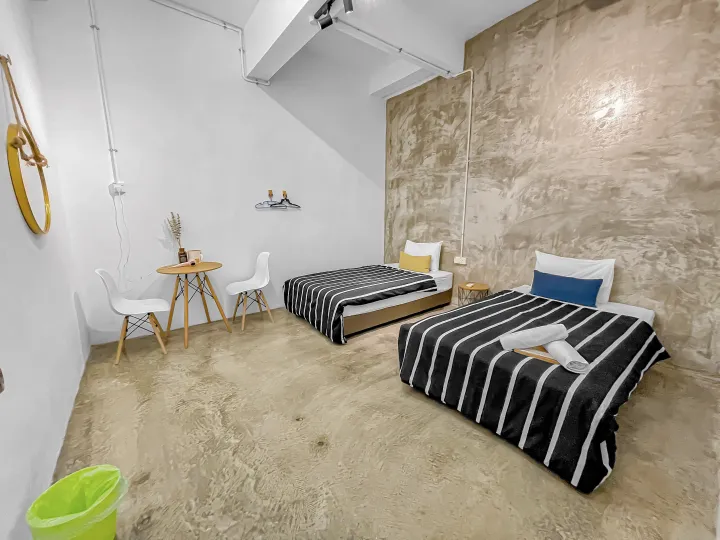 Yong Peng, Johor - 3 Bedrooms Shoplot BnB @ Yong Peng Town 3