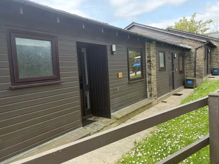One Bedroom Lodge with Patio 1