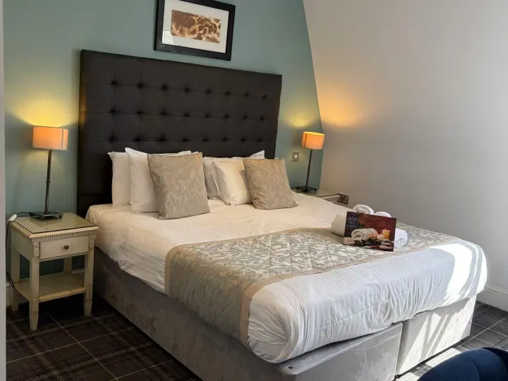 Trenython Manor ResortStandard Double or Twin Room2