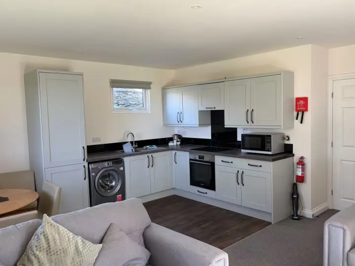 Two bedroom Lodge with Patio 4