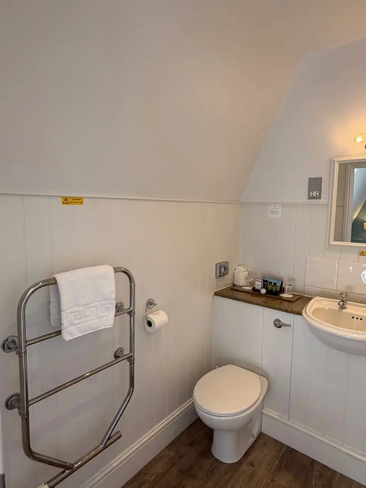 Standard Double or Twin Room 5
