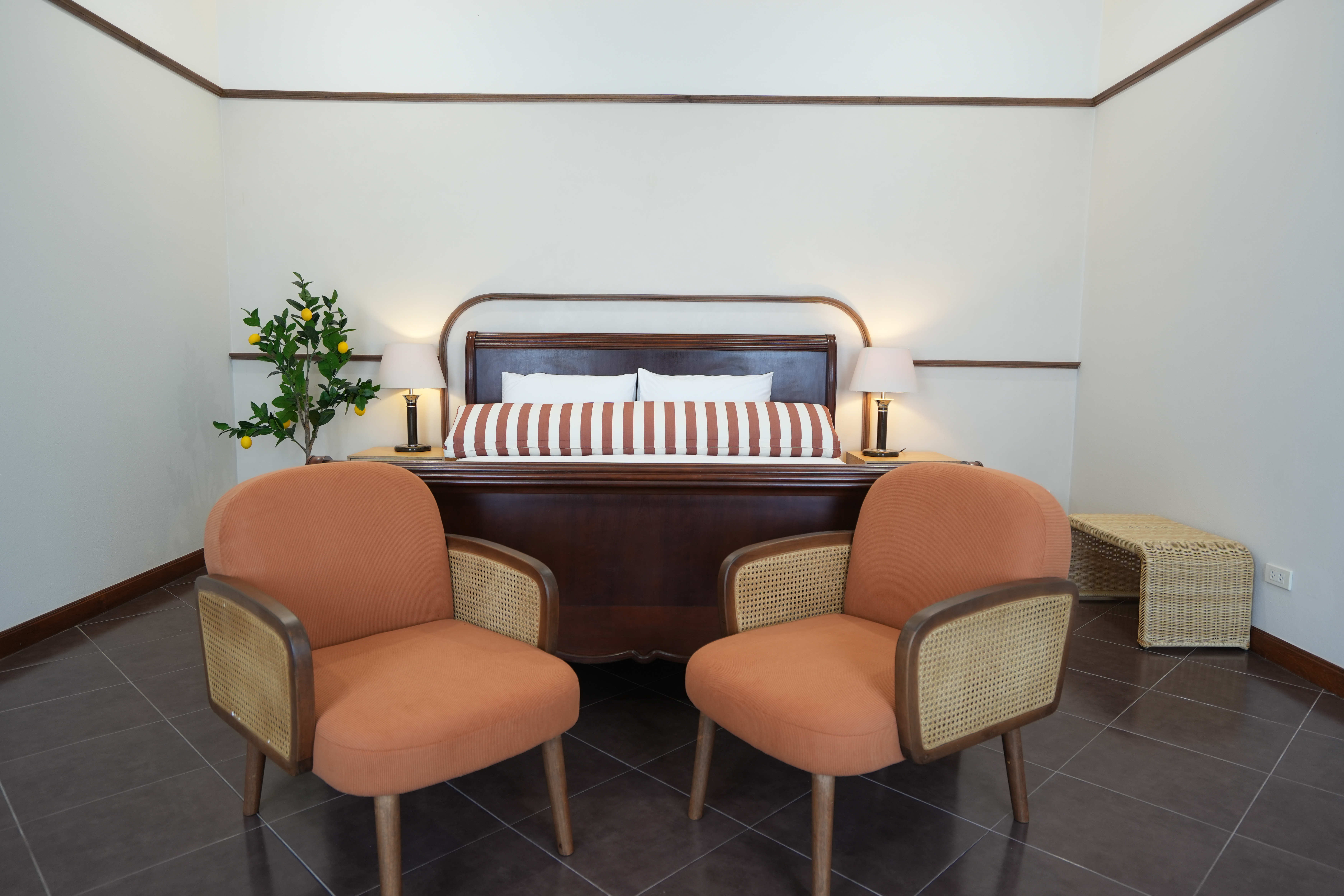 Deluxe Room 0