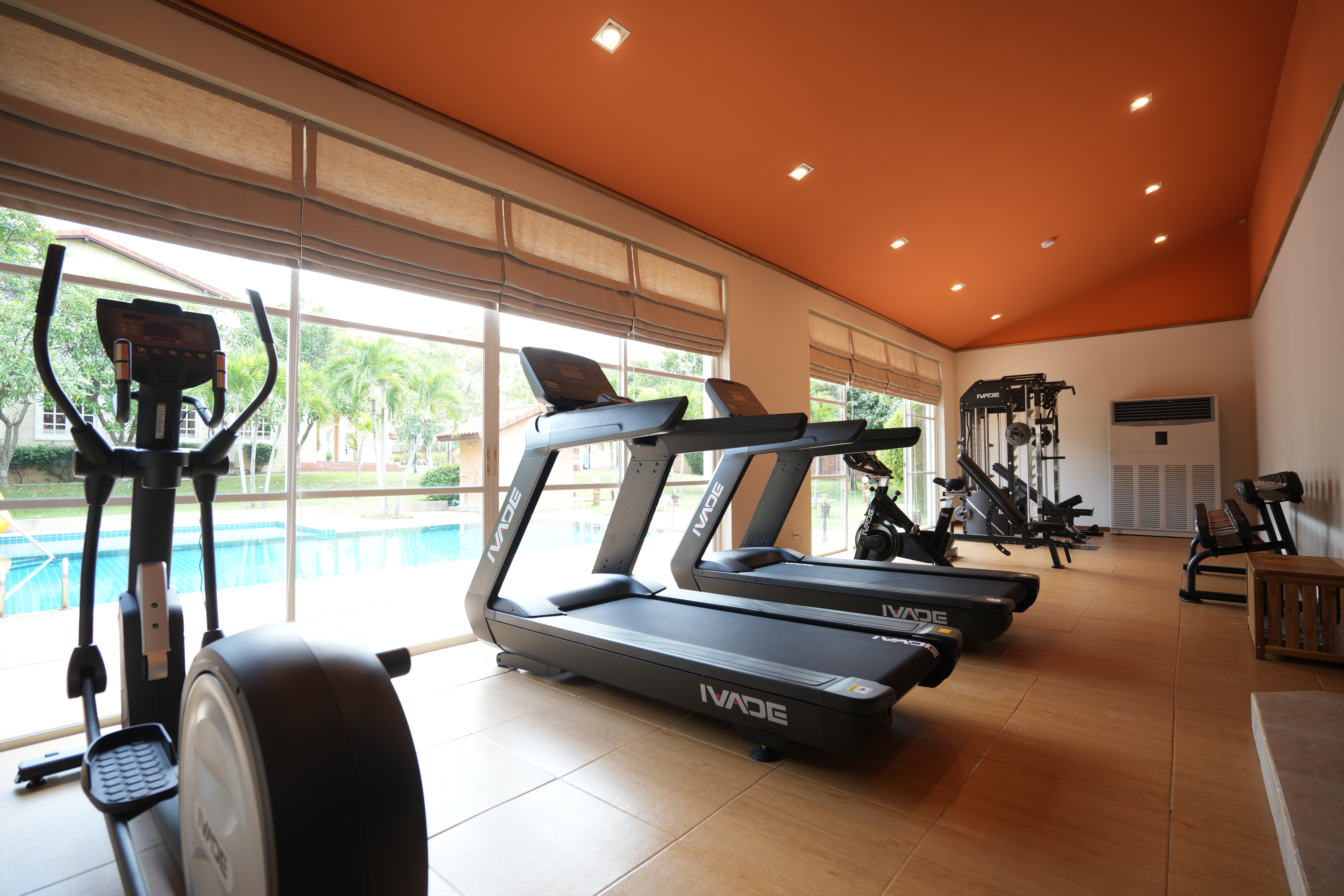 Double Room with Pool View 22