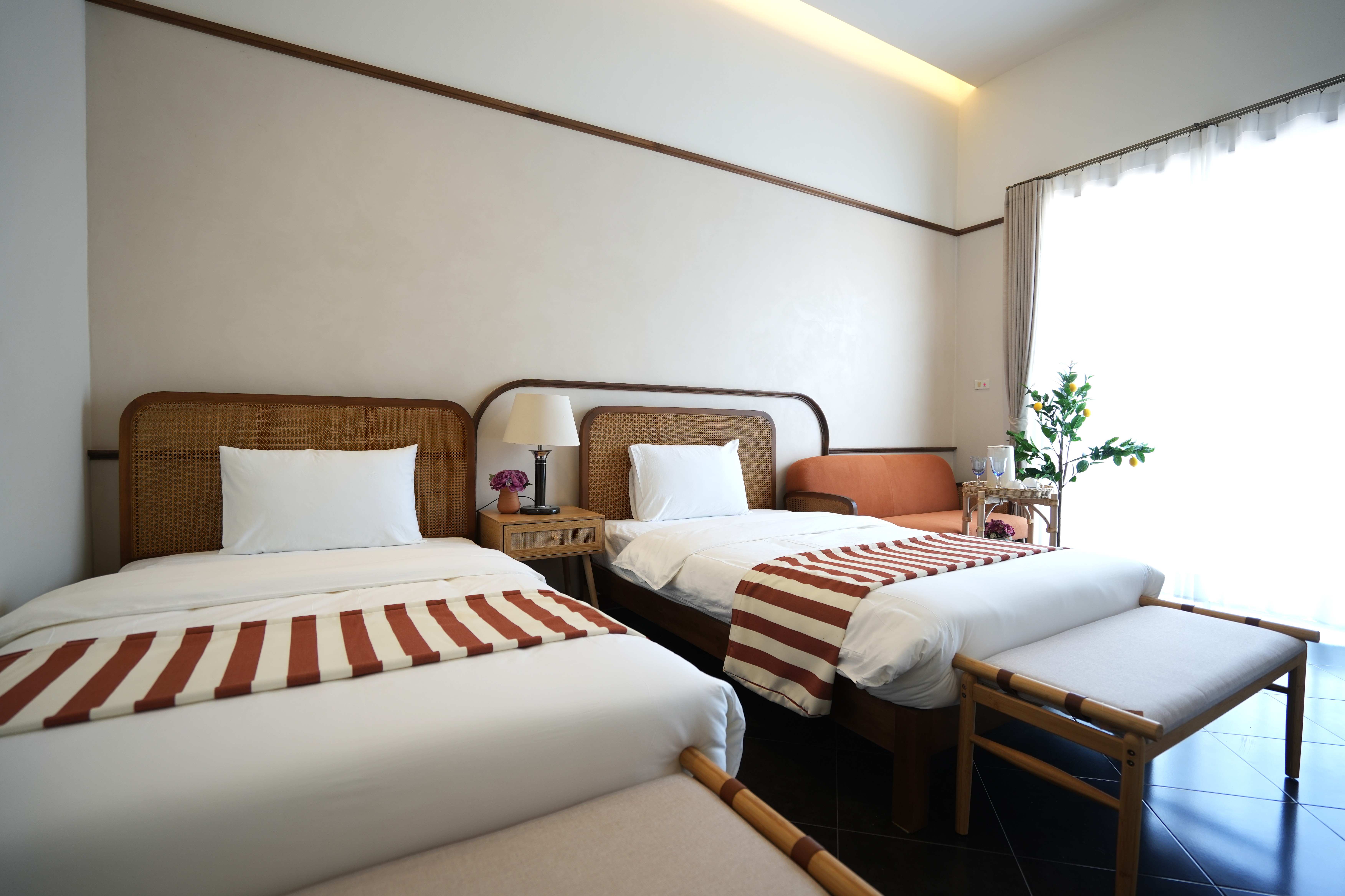 Twin Room with Pool View 2