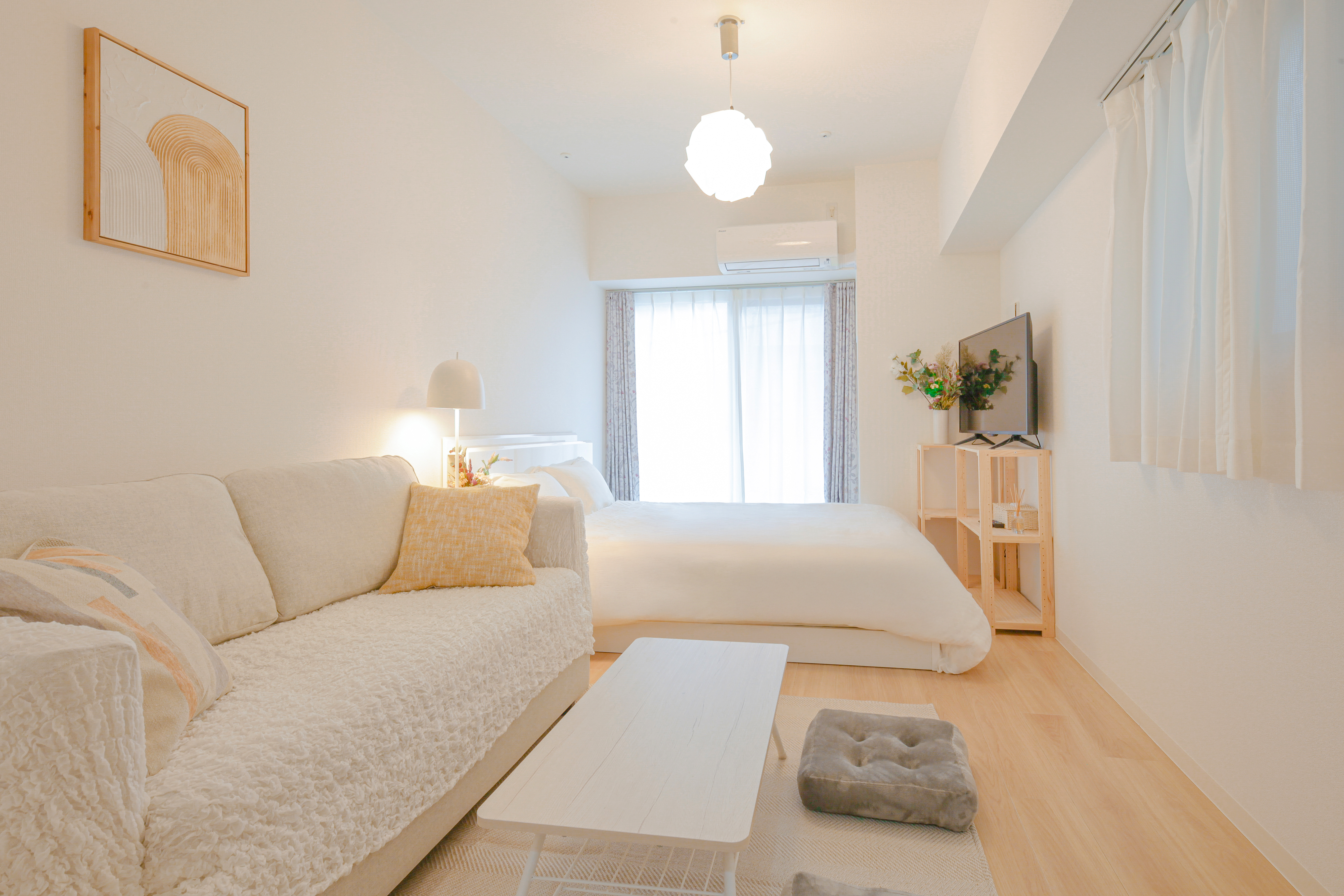 Double Room with Sofa Bed (402) 1
