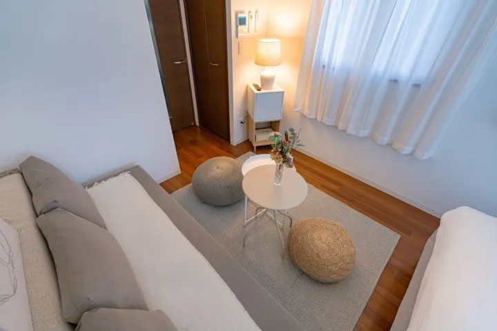 Cozy Double Room with Sofa Bed (501) 3