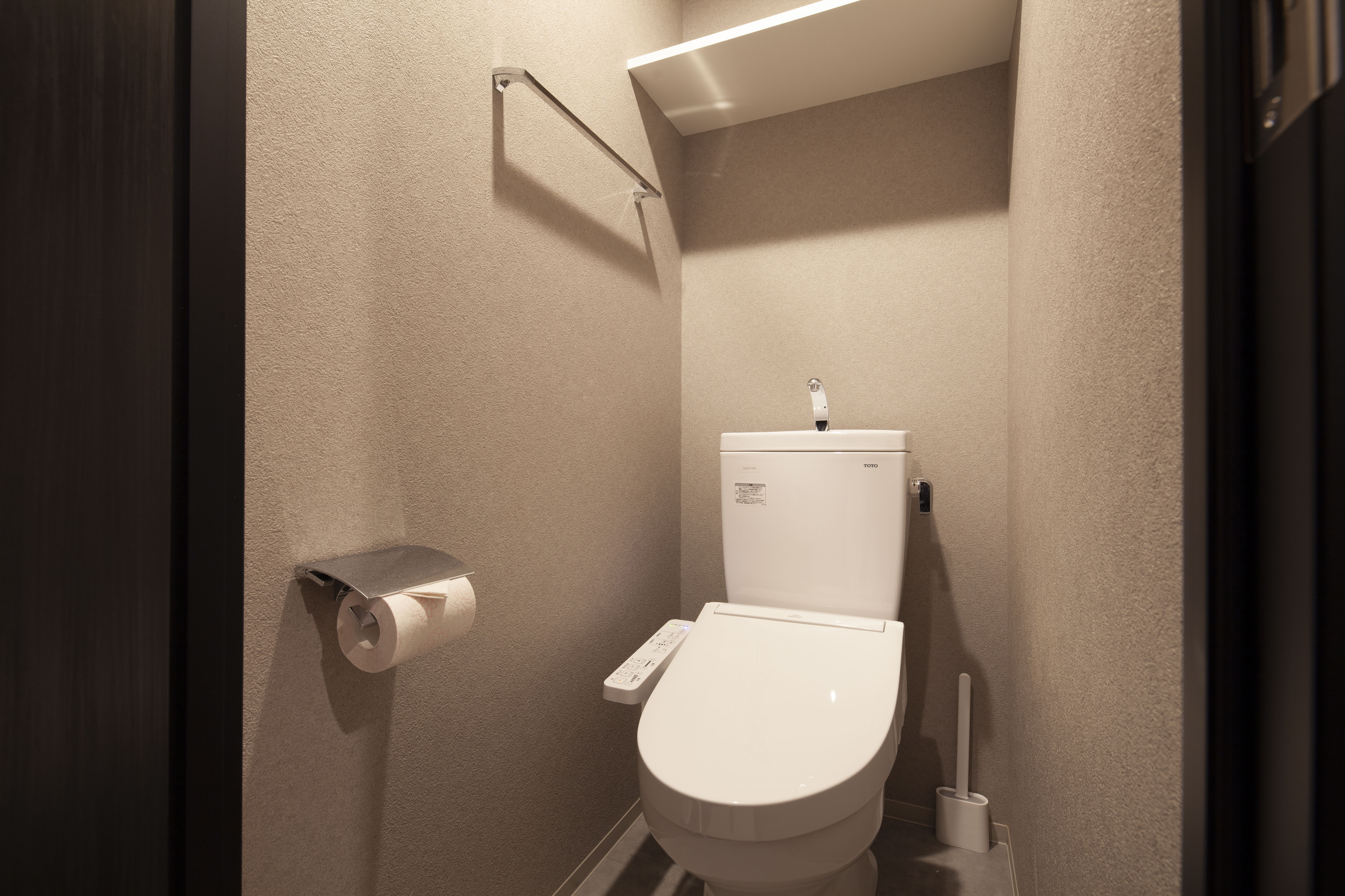 Spacious Japanese-Modern Suite (TypeA) 14