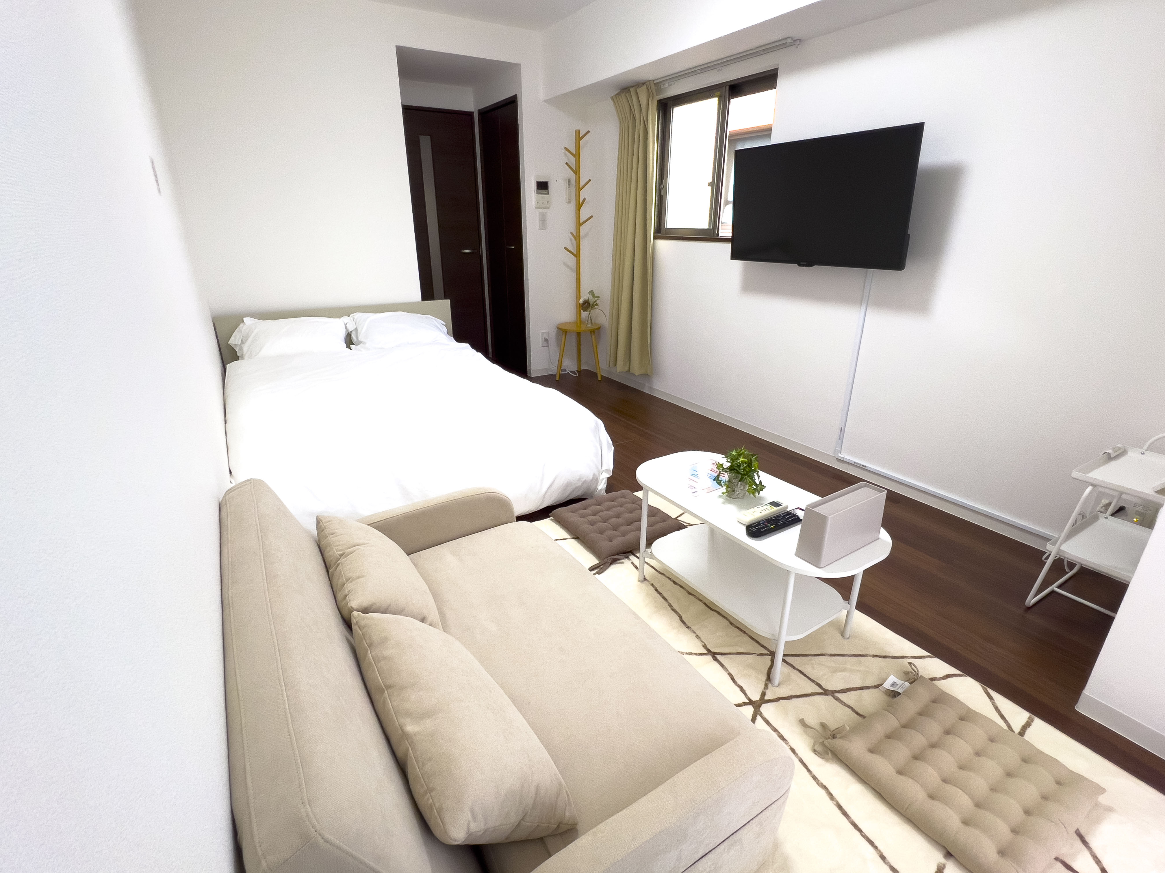 Compact Twin Room (701) 3