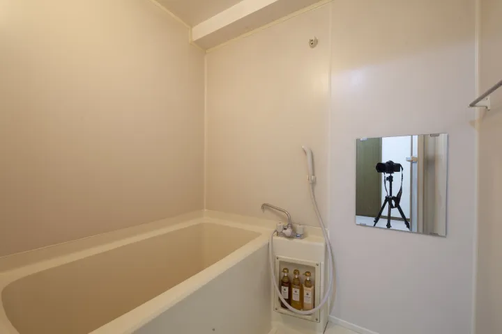 (601) Spacious Double Room for 2–4 Guests 17