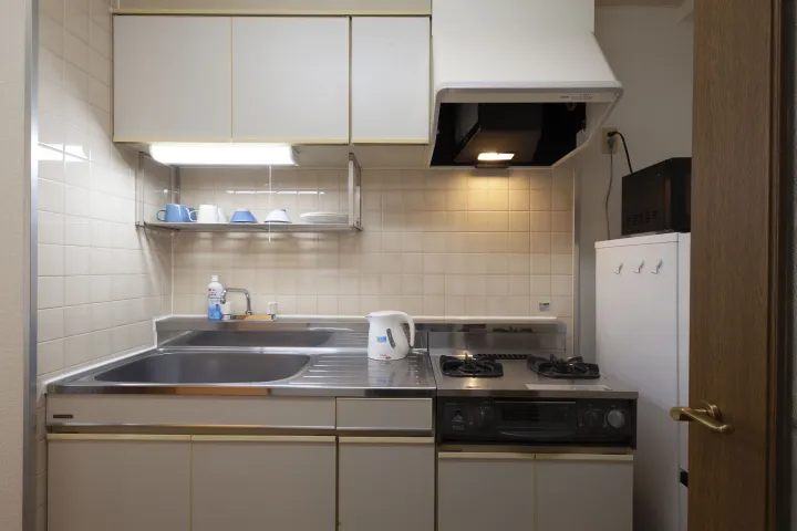 (603) Japanese Family Suite 14