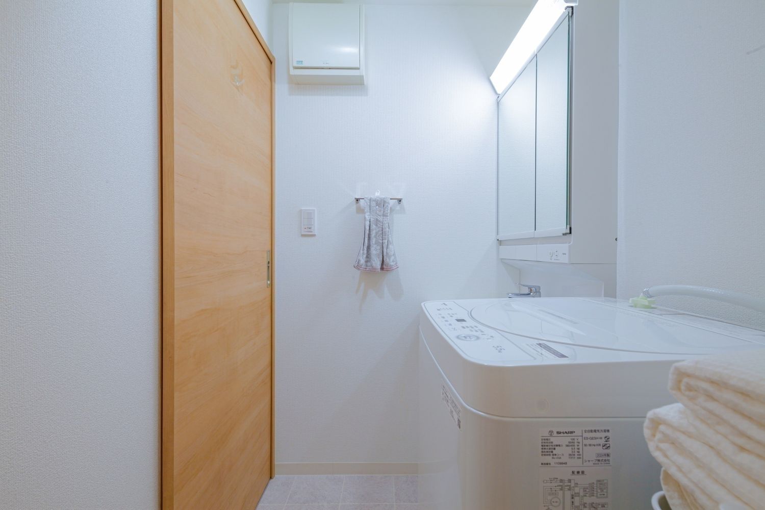 Double Room with Sofa Bed (302) 8