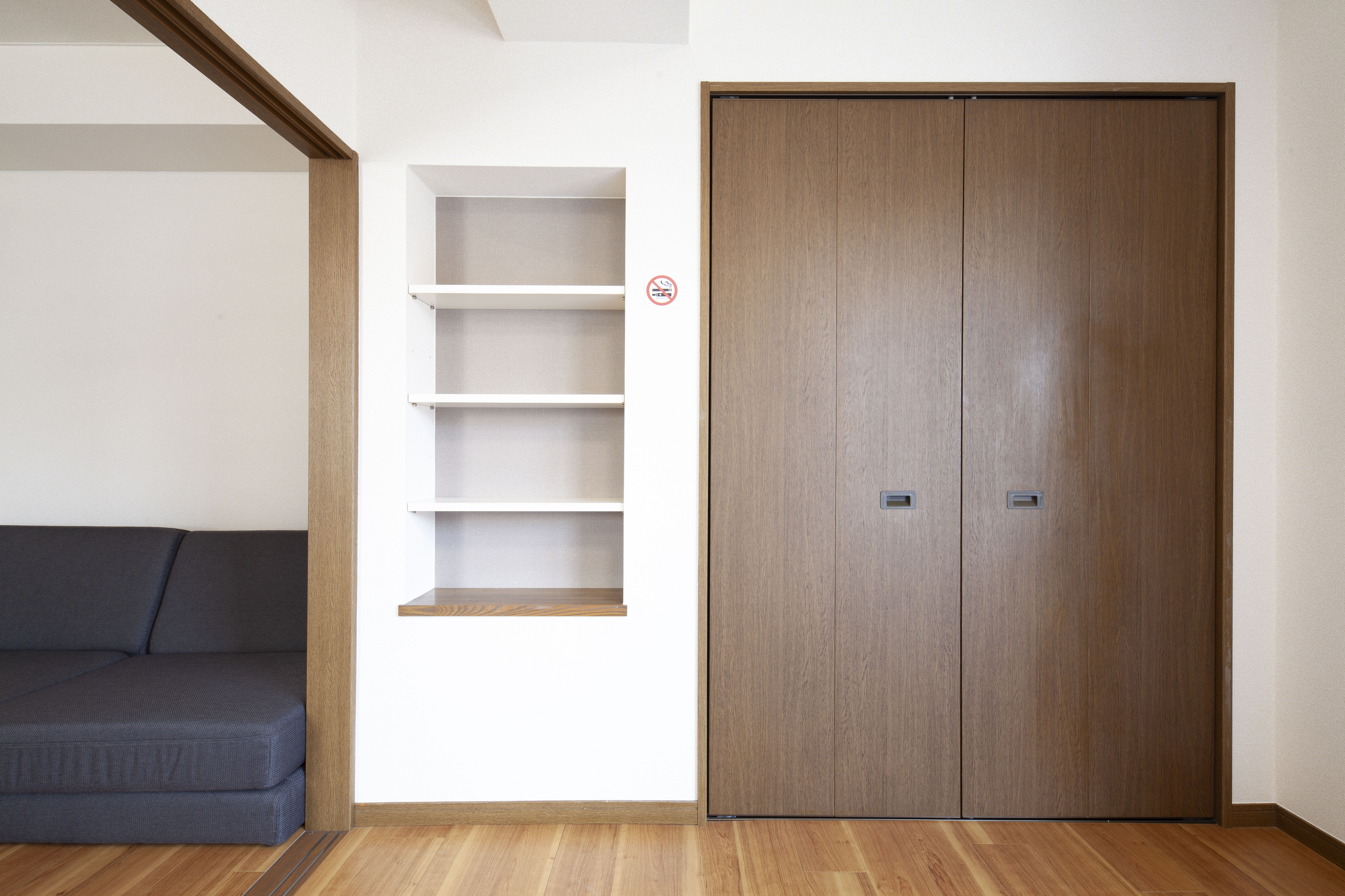 (601) Spacious Double Room for 2–4 Guests 10