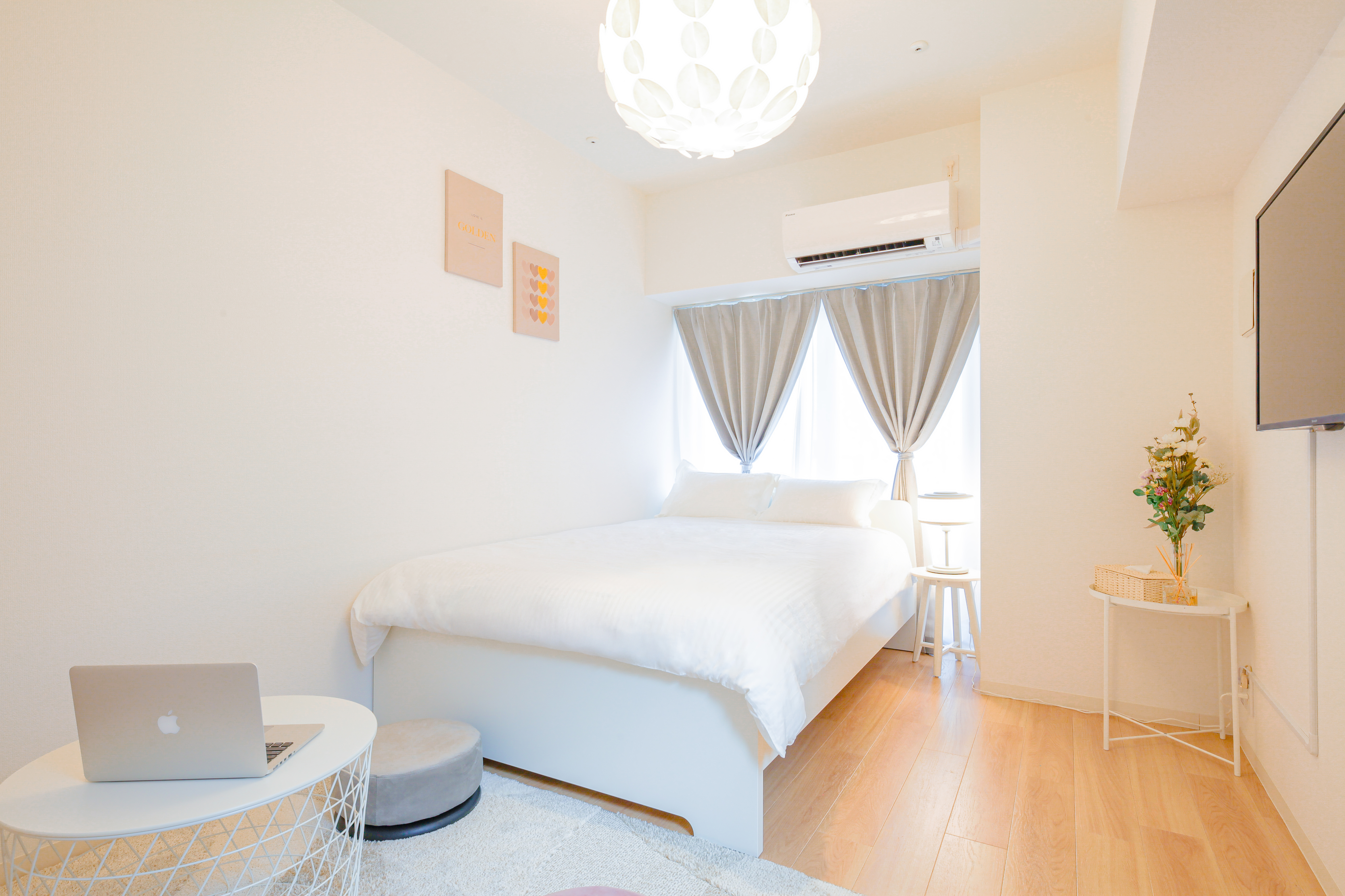 Double Room with Sofa Bed (402) 10