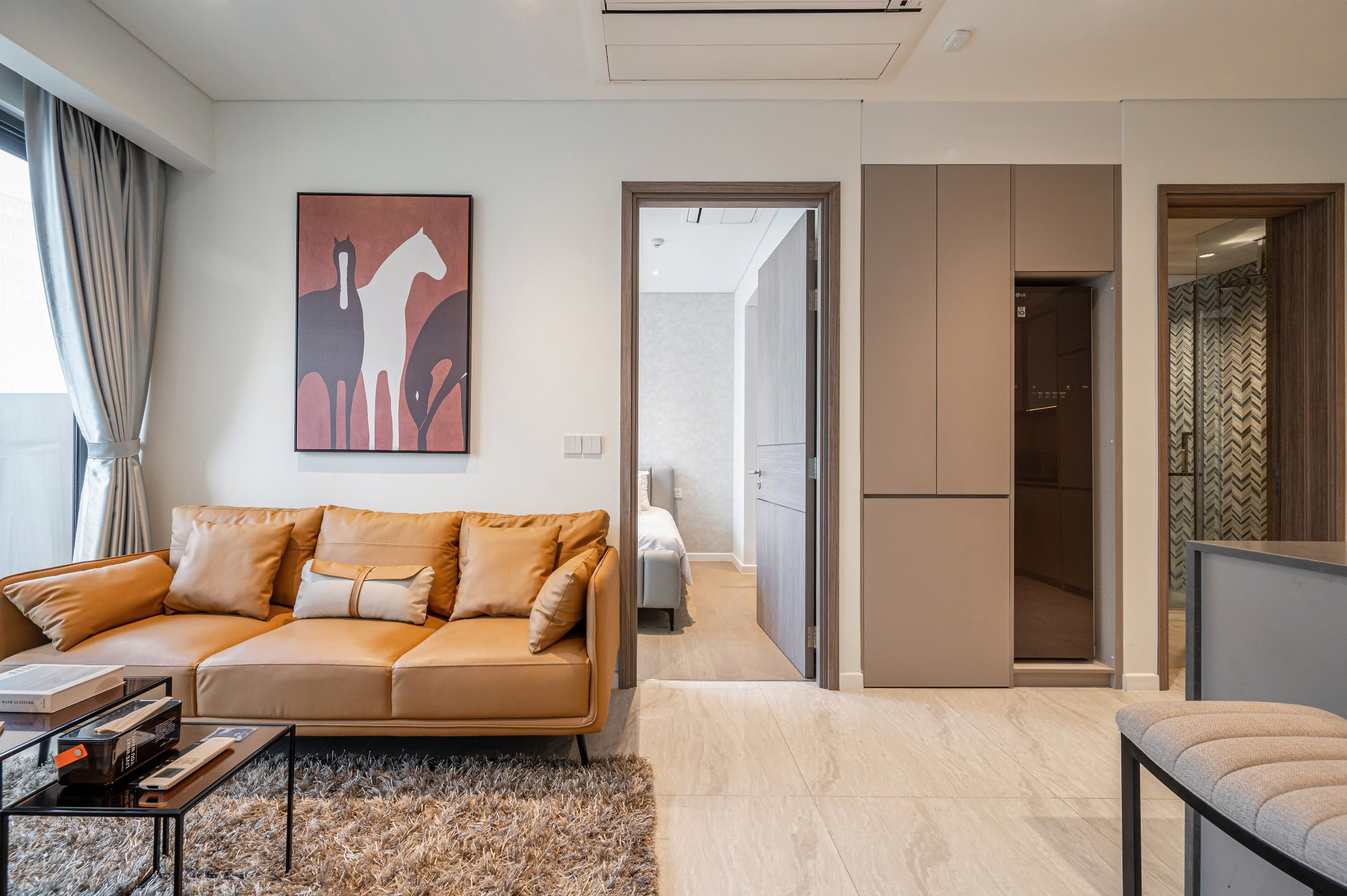 Opera 1 Bedroom 7