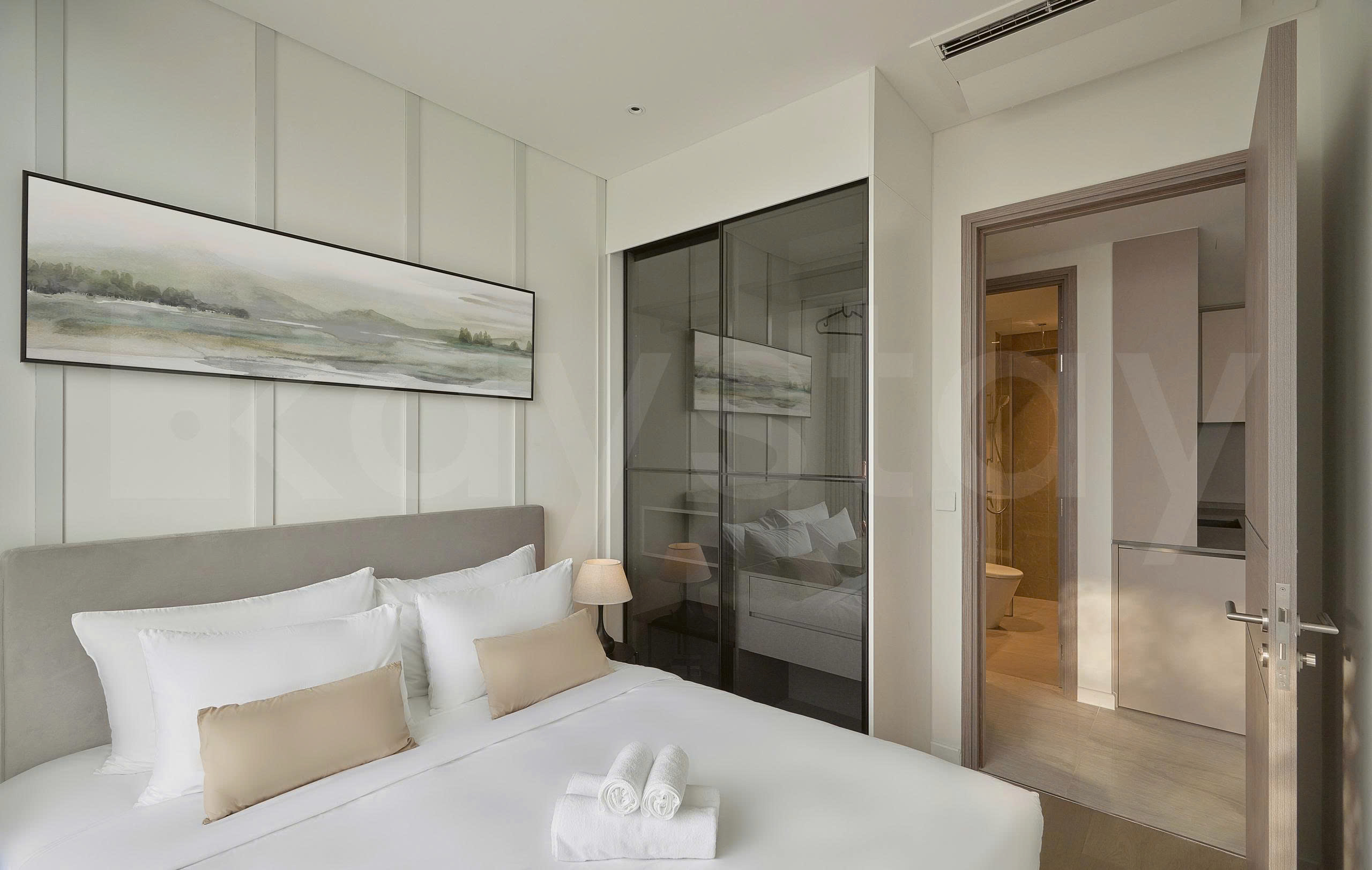 Opera Superior 2 Bedroom 4