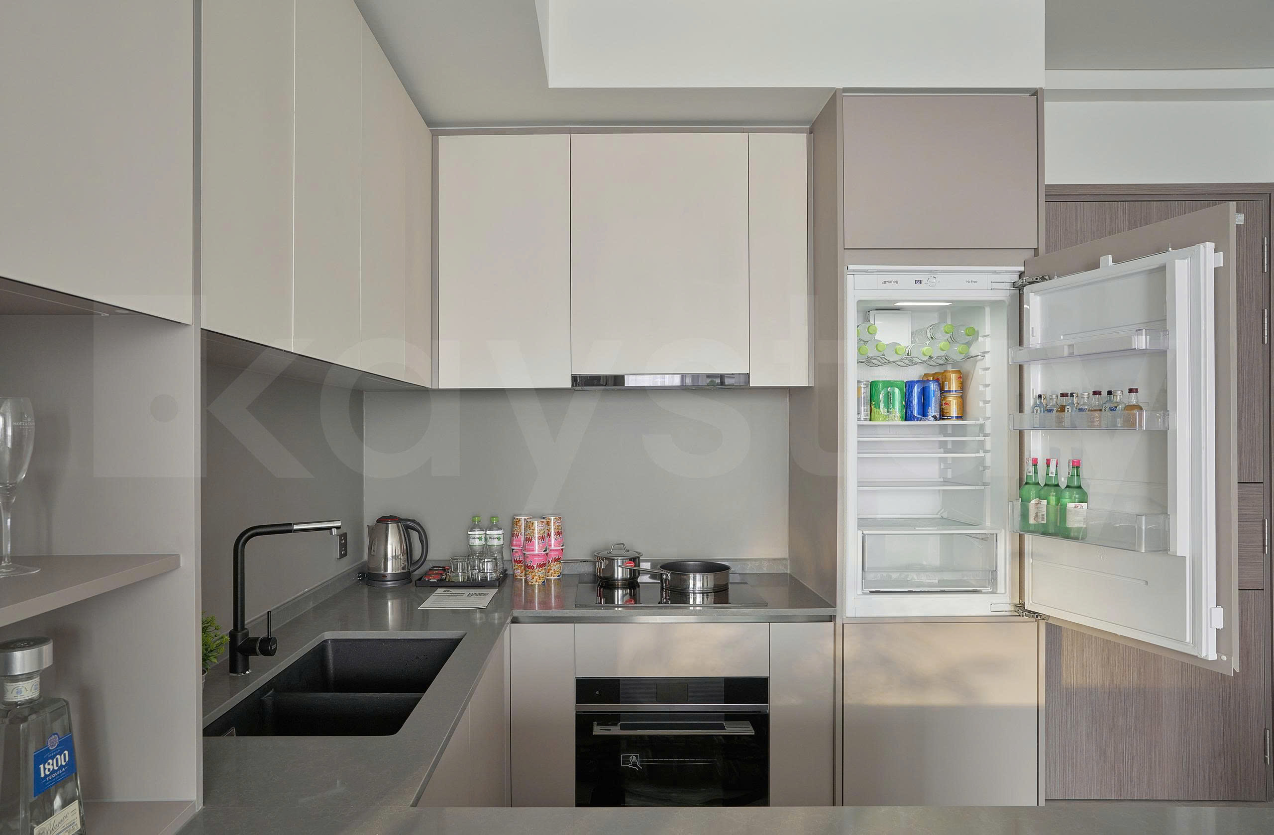 Opera Executive 2 Bedroom 15