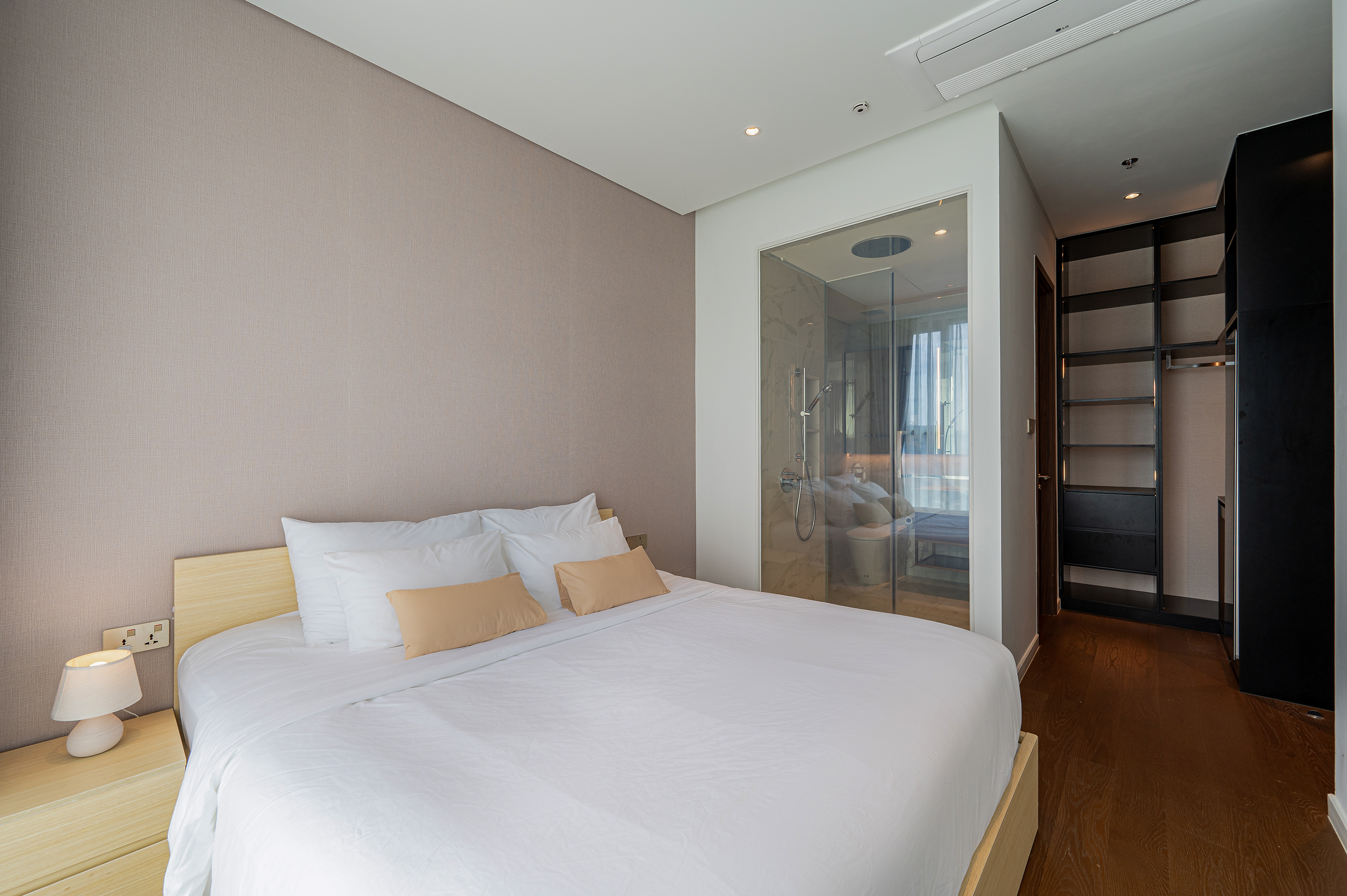Crest 2 Bedroom 1