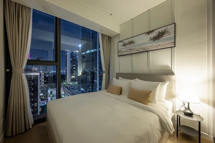 Opera Executive 2 Bedroom 20