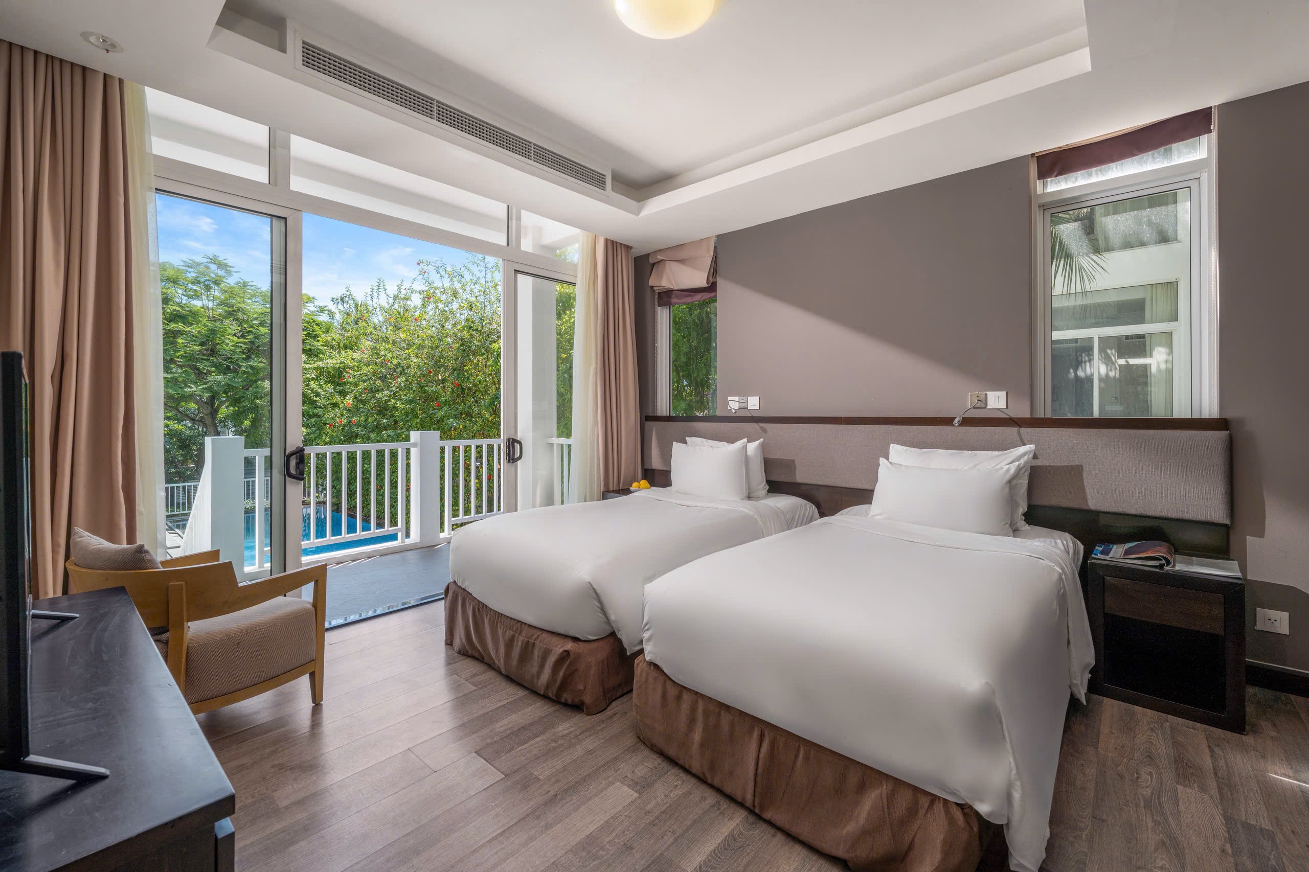 5 Bedroom Villa-10