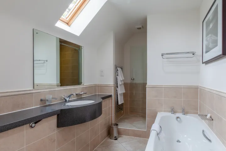 Three-Bedroom Lodge-7