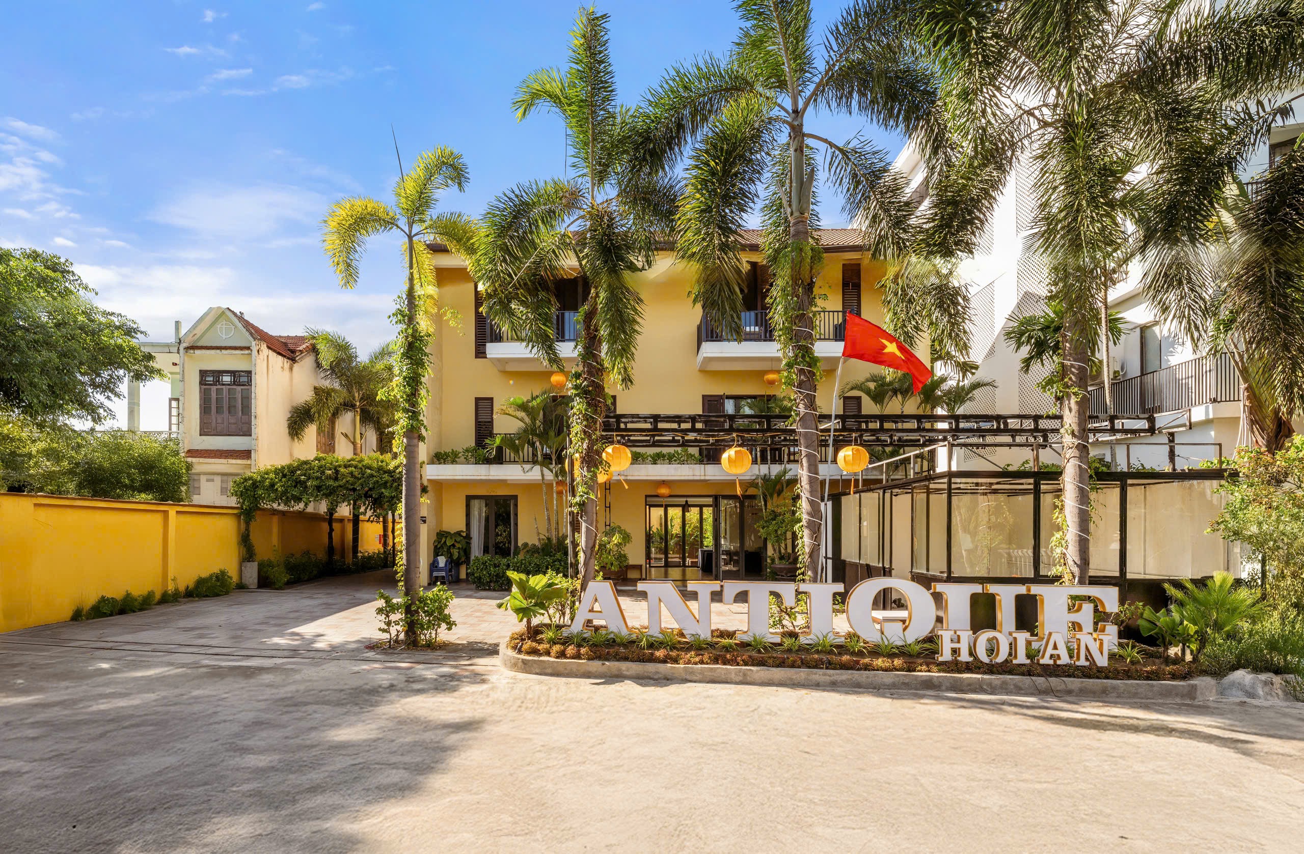 Antique Hoi An 0