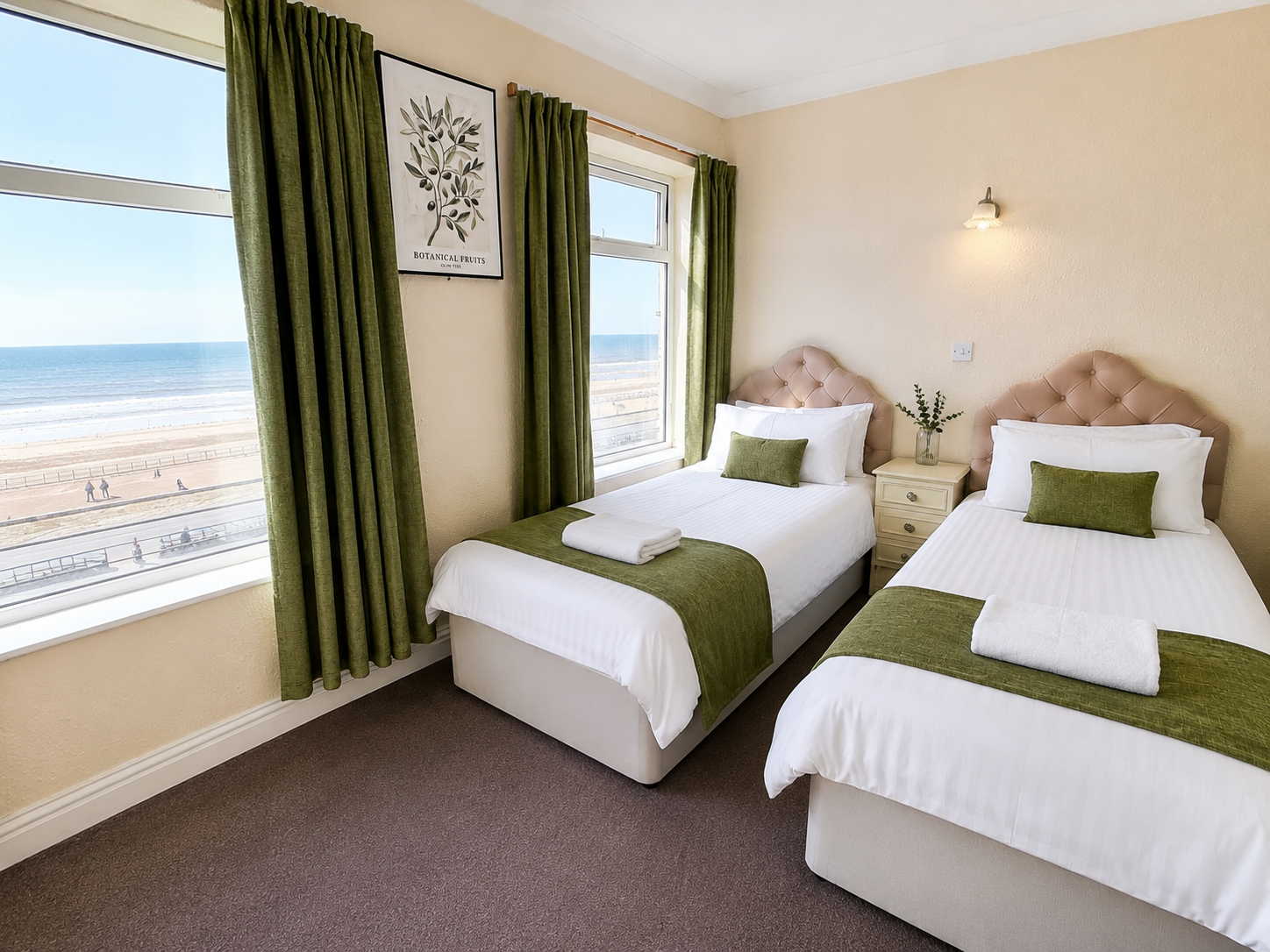 Cherish Lewis Sea View Hote- Athol - Gallery Image-11