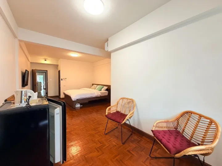Deluxe Double with Balcony-4