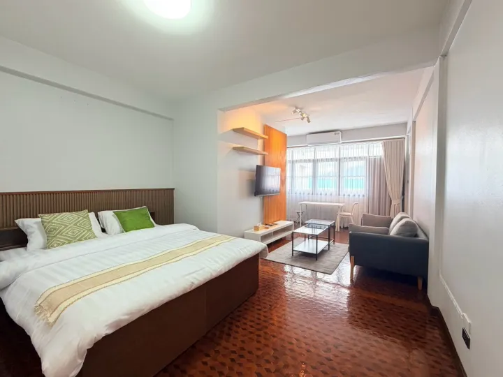Suite with Mountain View-2